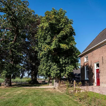 Bed & Breakfast De Raayhof