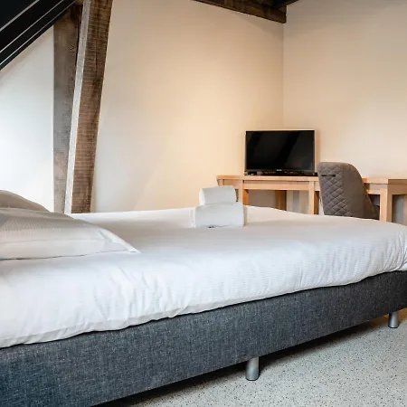 De Raayhof Bed & Breakfast