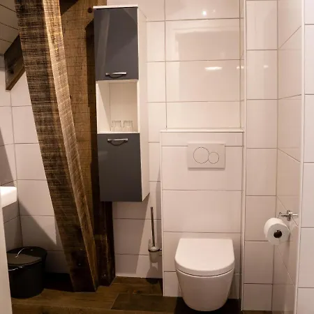 Bed & Breakfast De Raayhof 3*