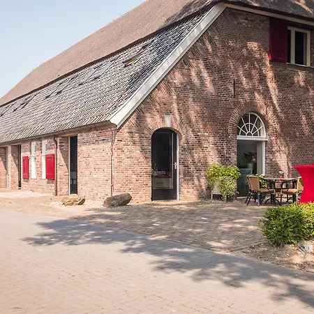 De Raayhof Bed & Breakfast