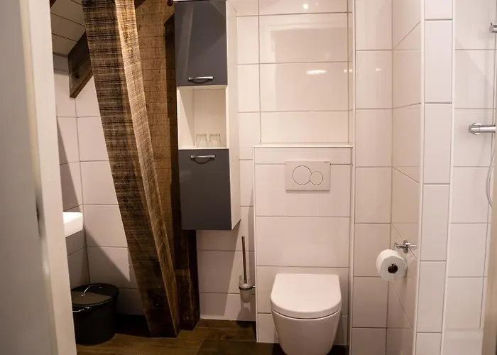 Bed & Breakfast De Raayhof 3*