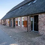 De Raayhof Frühstückspension Doornenburg